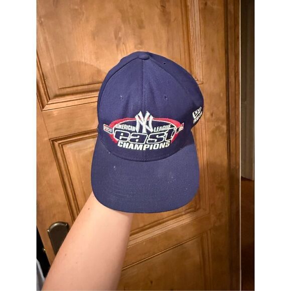 Vintage 1998 New York Yankees AL East Champions Hat – New Era Snapback - Picture 1 of 5